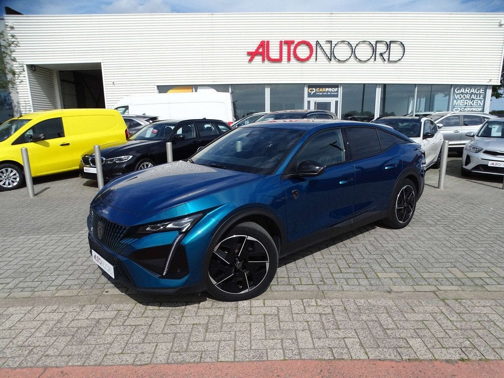 Peugeot 408 408 1.2 PureTech GT S (bj 2023, automaat), Auto's, Gebruikt, 1199 cc, Blauw, Leder