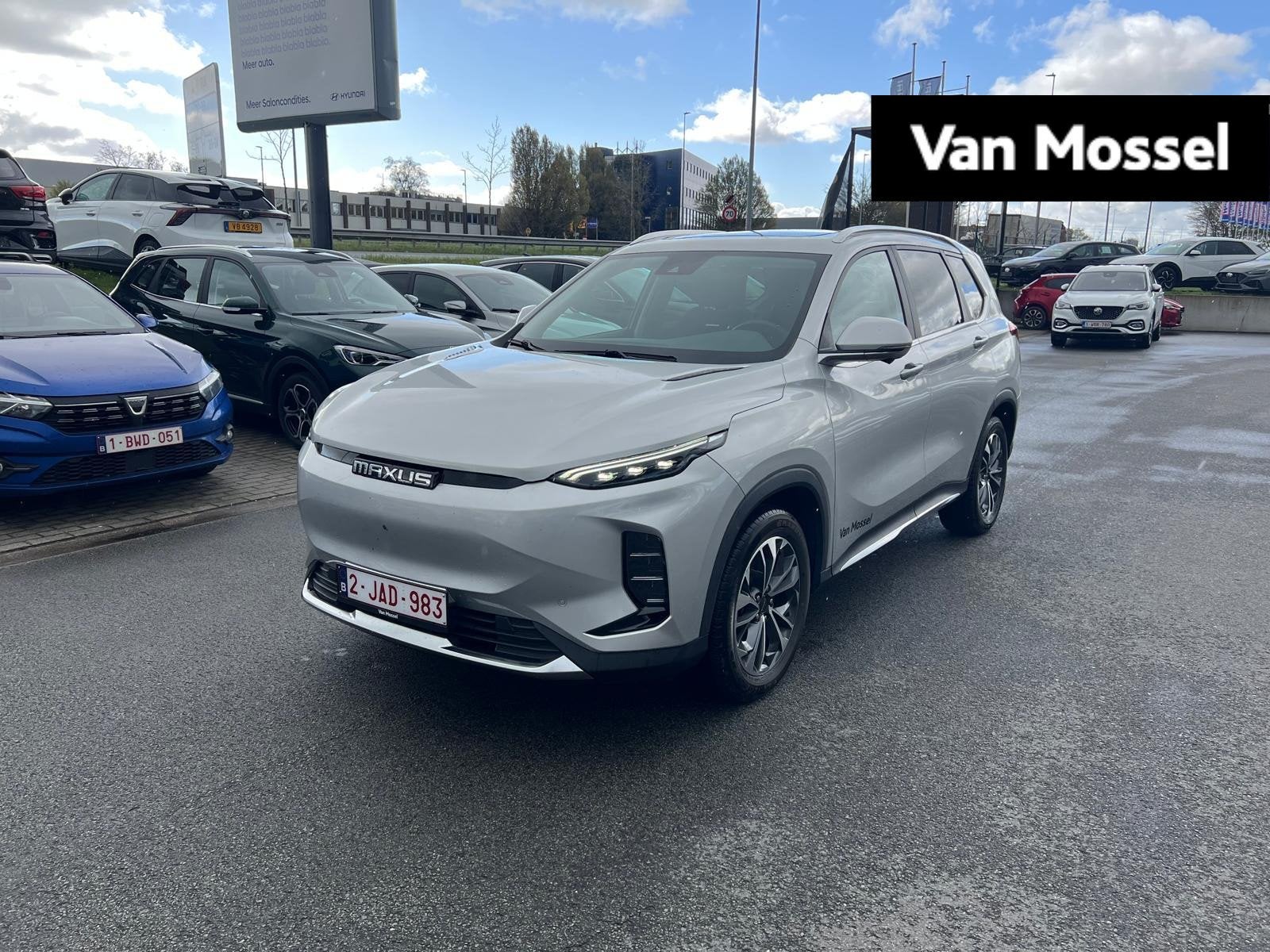 Maxus Euniq 6 BEV 70kWh ELITE (automatique), Autos, 177 ch, Argent ou Gris, Achat, Éclairage LED