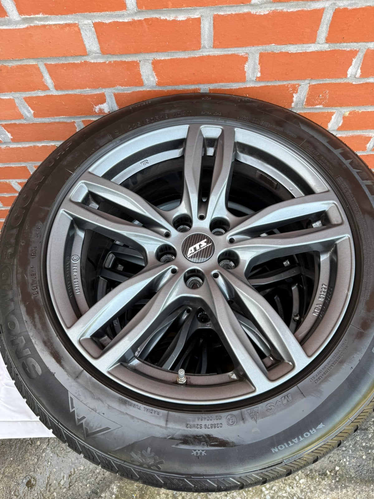 Jantes avec pneus 225/60/18 kiT hiver pour Bmw x3 suv, Pneus et Jantes, Pneus hiver, 18 pouces, Enlèvement