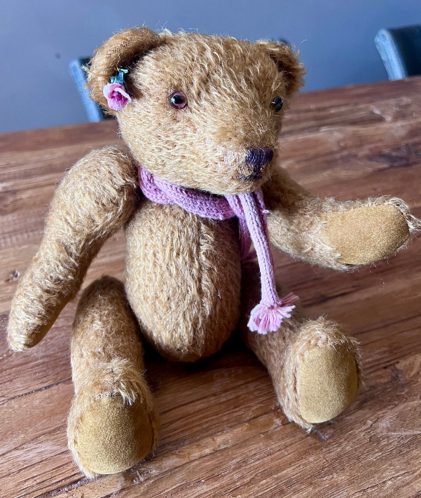 Handgemaakte karakterbeer in echte mohair, Verzamelen, Beren en Cherished Teddies, Ophalen, Zo goed als nieuw, Stoffen beer, Overige merken