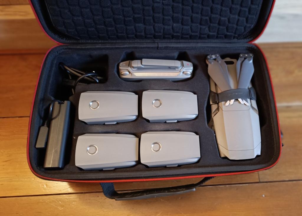 Dji zoom 2 fly more combo + extras, Audio, Tv en Foto, Drones, Gebruikt, Professionele drone, Topkwaliteit, DJI, 900 gram tot 4 kilo
