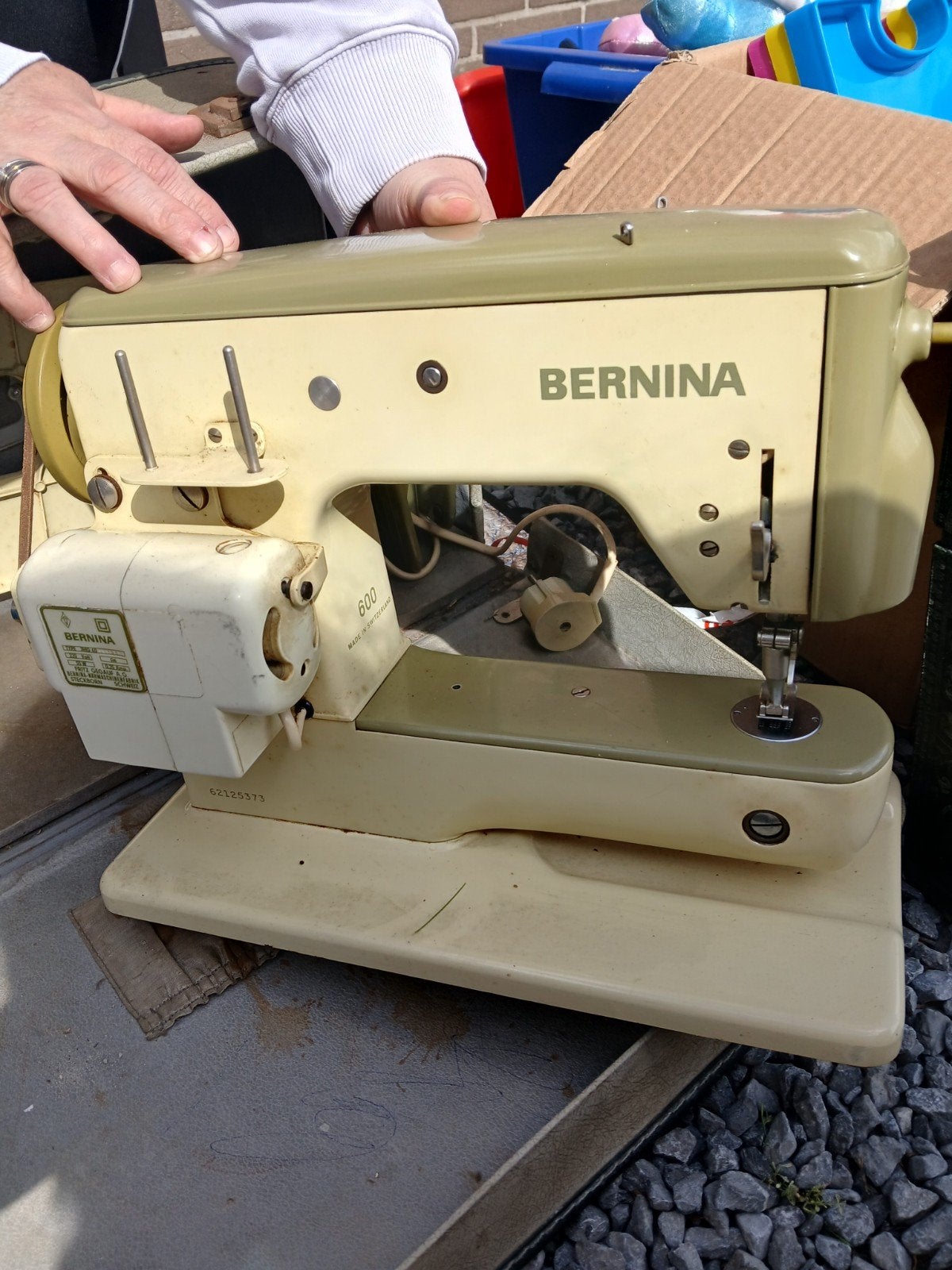 naaimachine, Hobby en Vrije tijd, Ophalen, Zo goed als nieuw, Naaimachine, Bernina