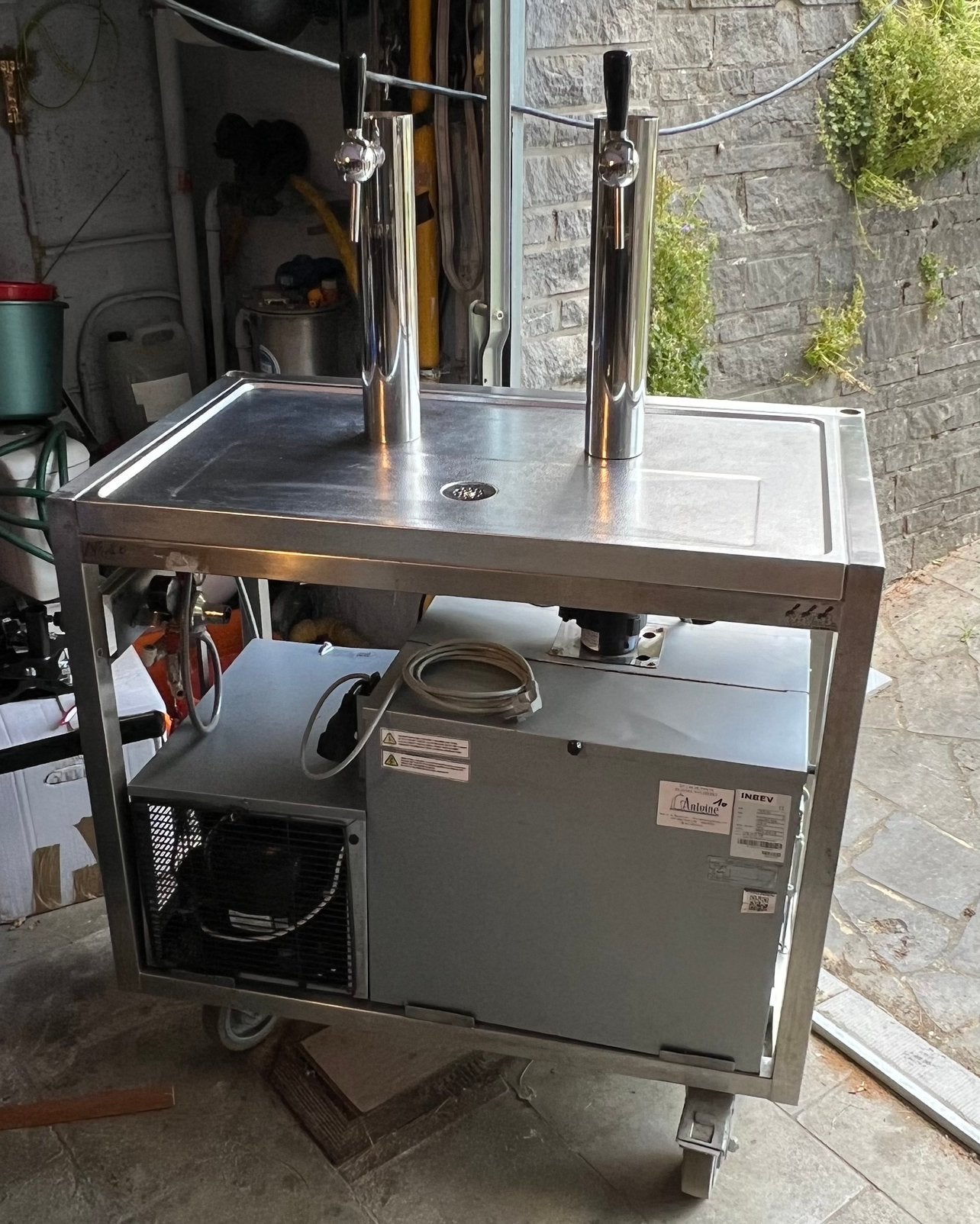 Pompe à biere Antoine 2 têtes professionnelle sur roulettes, Electroménager, Pompes à bière, Enlèvement, Utilisé, Autres marques