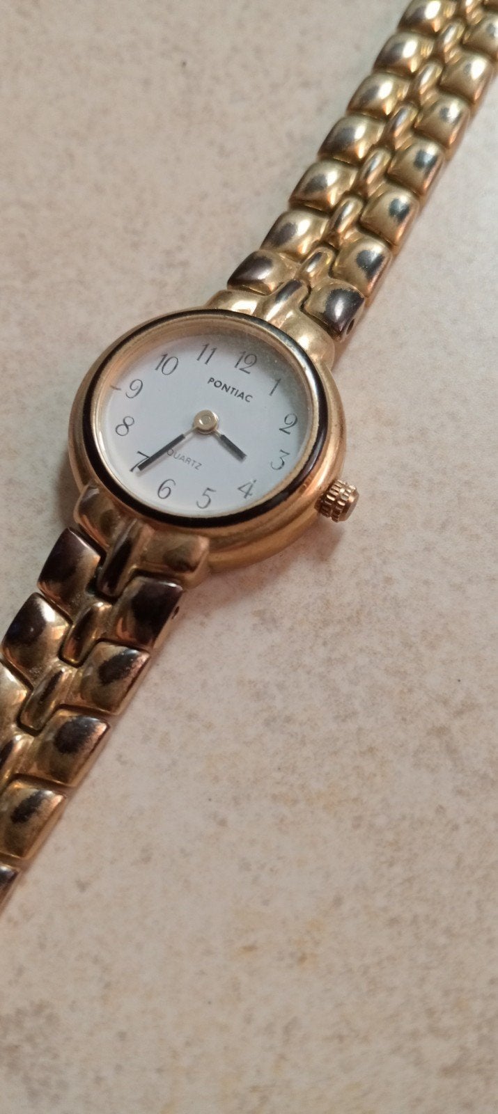 Montre femme - bijou - Pontiac Quartz plaquée or, Handtassen en Accessoires, Horloges | Dames, Overige merken, Polshorloge, Ophalen of Verzenden