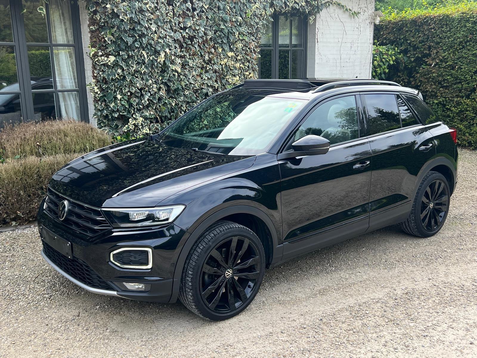 VOLKWAGEN T ROC 1.5TSI SPORT / Black style / Full, Autos, Cuir, Achat, 140 g/km, Entretenue par le concessionnaire
