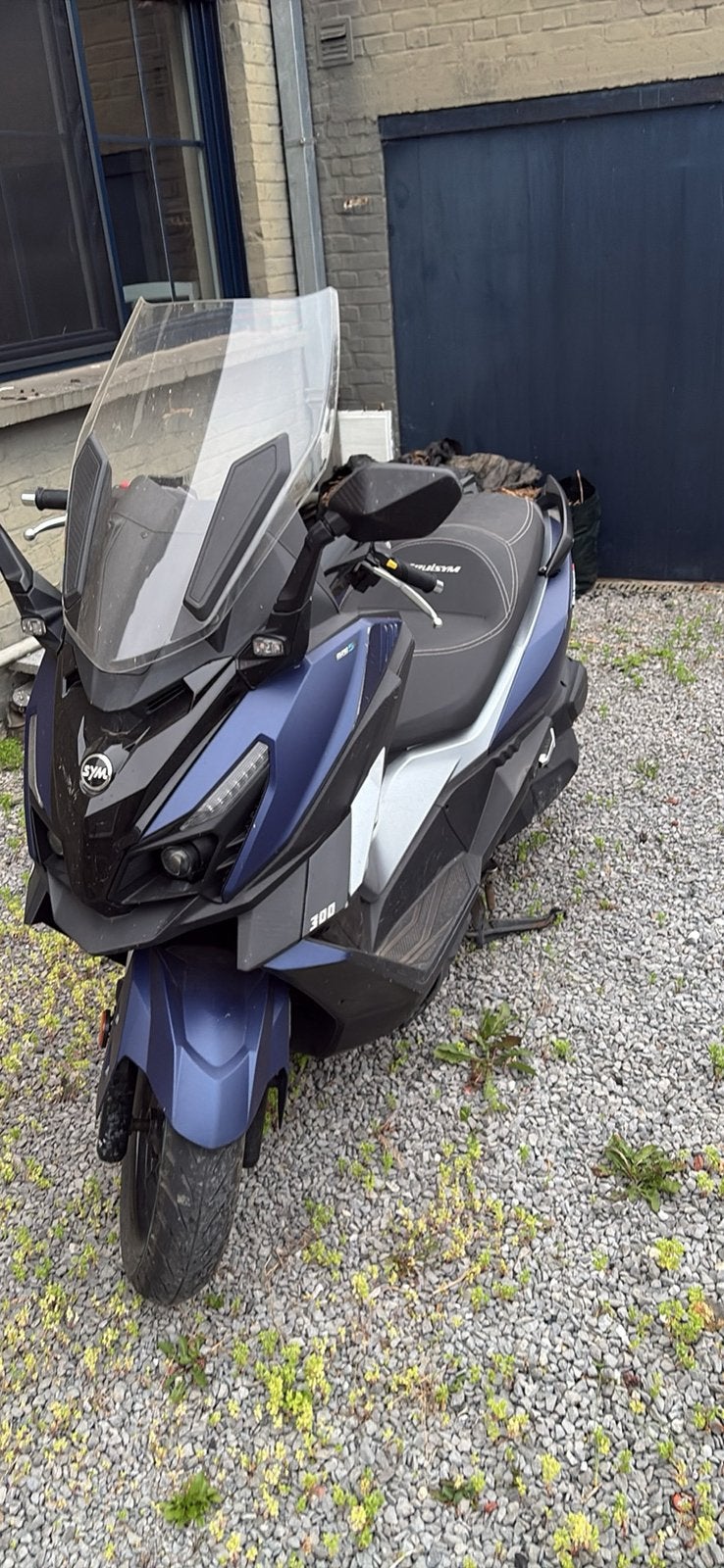 Scooter cruisym 300 de 2022 avec 11000km, Fietsen en Brommers, Scooters | Kymco, Ophalen, Gebruikt