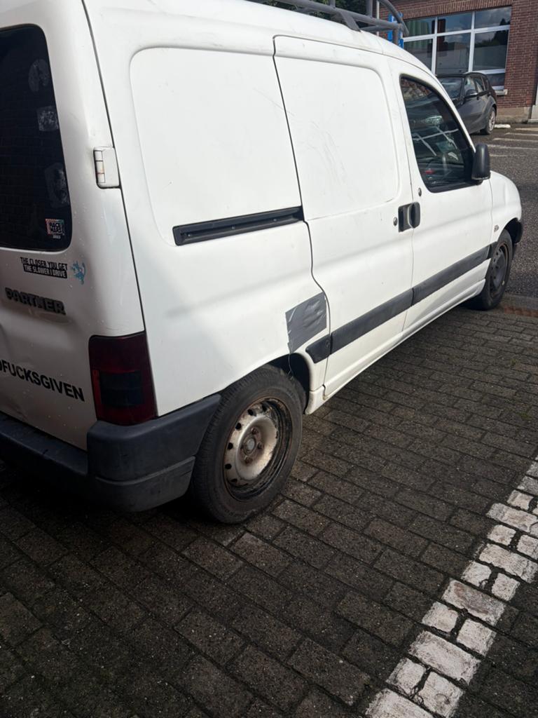 Peugeot partner, Ophalen