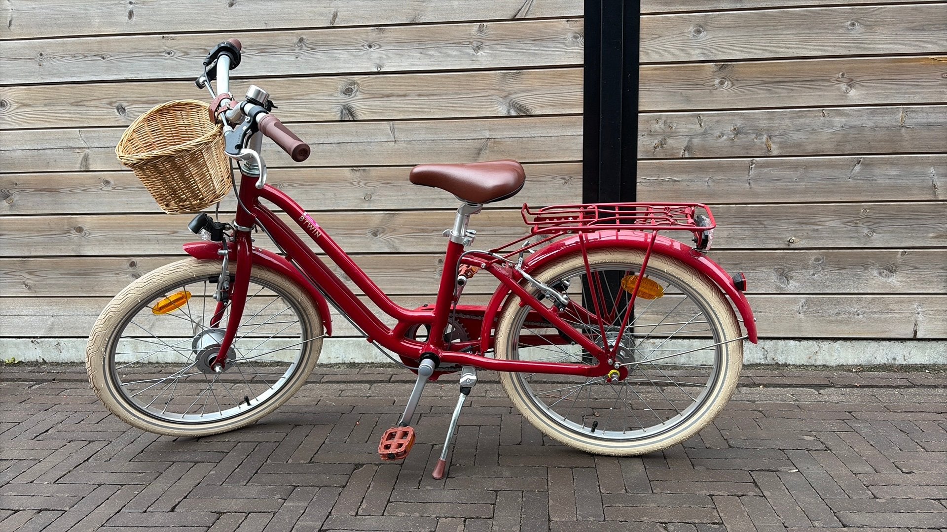 Mooie kinderfiets met mandje, Ophalen, Zo goed als nieuw
