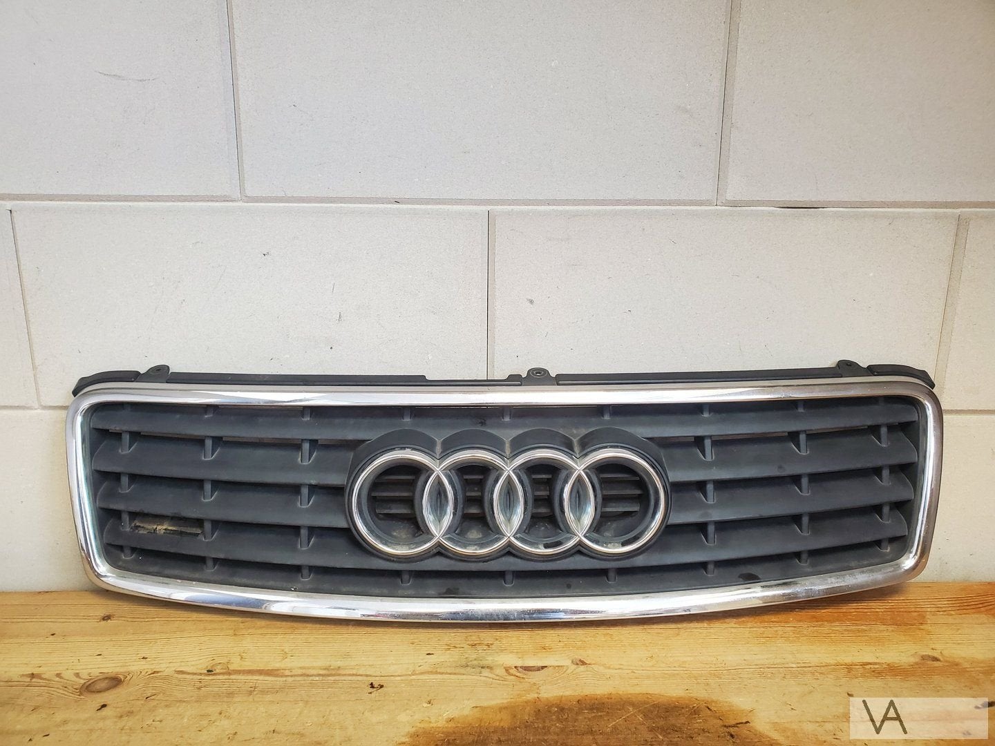 Audi A4 cabrio cabriolet b6 2002 - 2006 grille in bumper €99, -, Audi, Utilisé, -