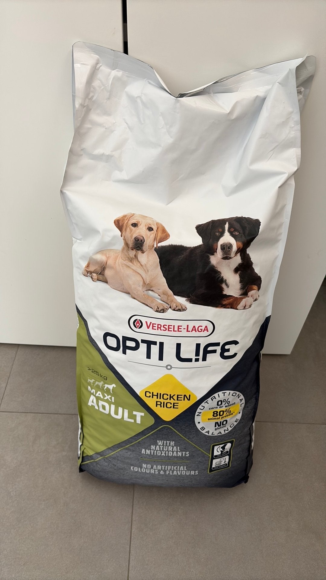nouveau sac de nourriture pour chien Opti Life, Enlèvement, Chien