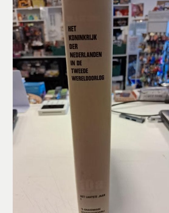 Het Koninkrijk der Nederlanden in de Tweede Wereldoorlog, Boeken, Geschiedenis | Wereld, Gelezen, Ophalen of Verzenden