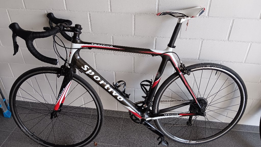 Koersfiets sportivo, Fietsen en Brommers, Ophalen, Zo goed als nieuw