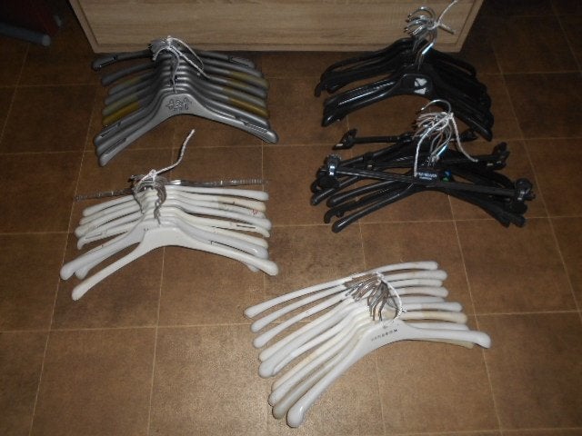 Mix kapstokken / 50 stuks voor 5 €, Ophalen of Verzenden, Zo goed als nieuw