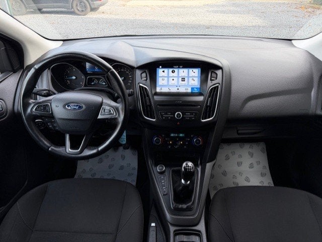 Ford Focus BUSINESS EDITION 1.5 tdci 2017 98000 km TOPSTAAT, Autos, Focus, Argent ou Gris, Euro 6, Entreprise