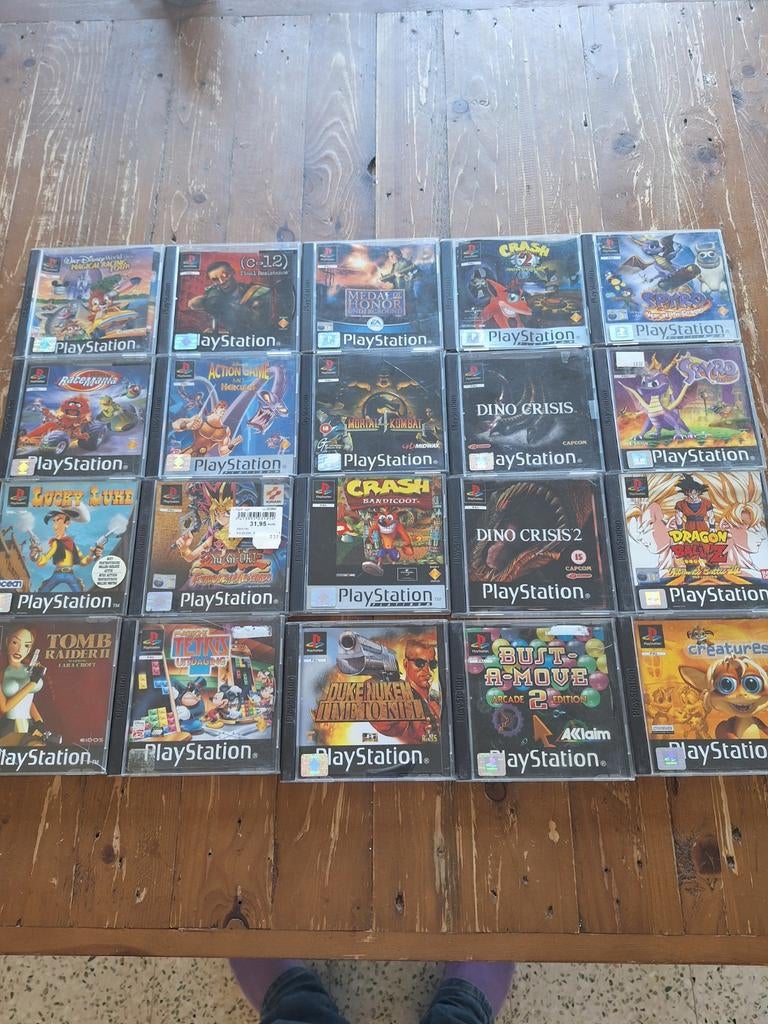 PS1 Games | Dino Crisis 2, Spyro, Crash, DBZ, Duke Nukem | M, Games en Spelcomputers, Ophalen of Verzenden