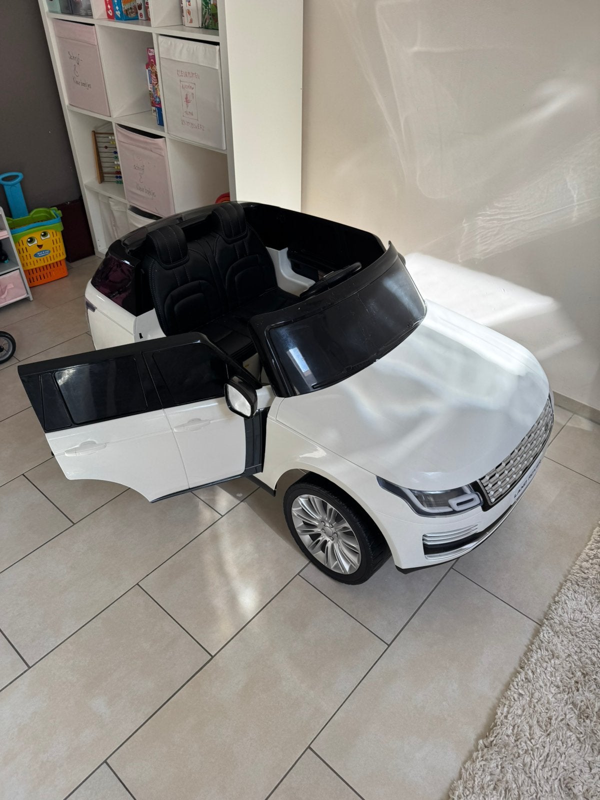 elektrische Range Rover kinderauto in het wit te koop., Ophalen, Rover