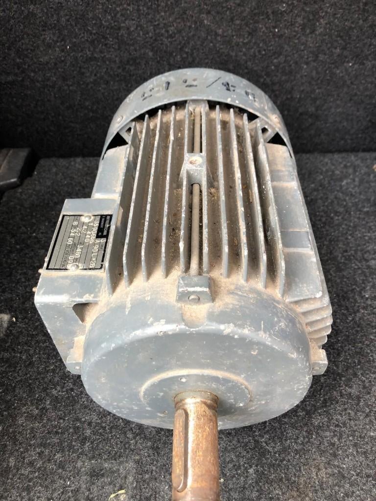 elektromotor 2,2 kW, Doe-het-zelf en Bouw, Ophalen, Elektromotor