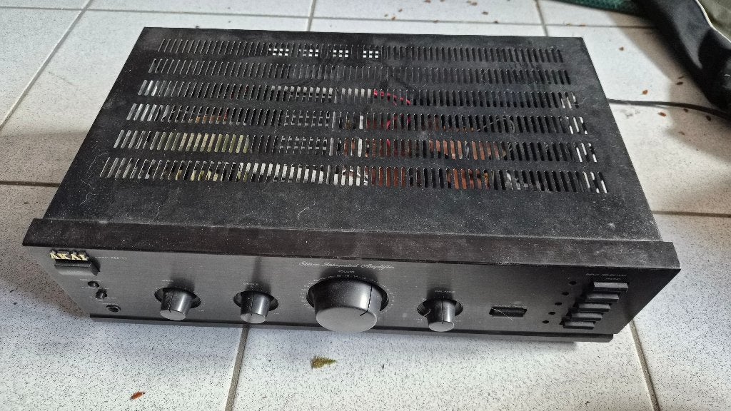 AKAI AM-17 versterker, Audio, Tv en Foto, Gebruikt, Ophalen, Overige merken, Minder dan 60 watt