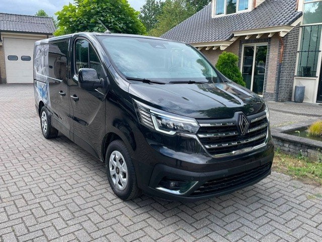 Renault Trafic 2.0 dCi L1H1 GRAND CONFORD CAMERA NAVI, Auto's, Bestelwagens en Lichte vracht, Automaat, Gebruikt, 110 kW, Renault