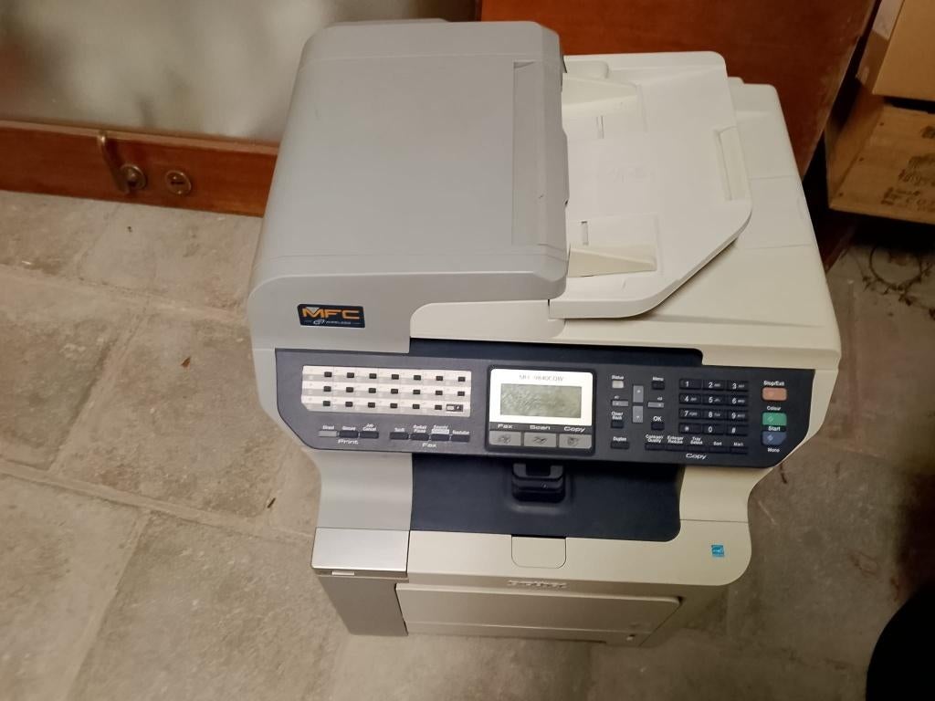 PRINTER LASER MULTIFONCTION Brother MFC-9840CDW PRO +TONER, Informatique & Logiciels, Fournitures d'imprimante, Utilisé, Toner