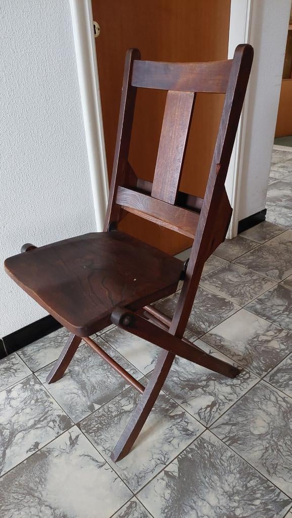 Zwaar antiek houten klapstoeltje, Ophalen, Hout