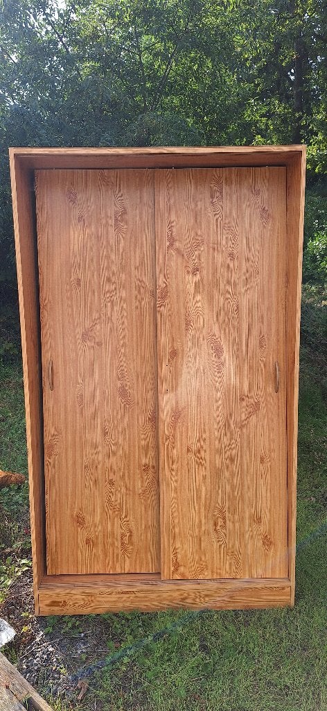 Gratis 2 Kleerkasten, Huis en Inrichting, Ophalen, Gebruikt, 100 tot 150 cm, 150 tot 200 cm