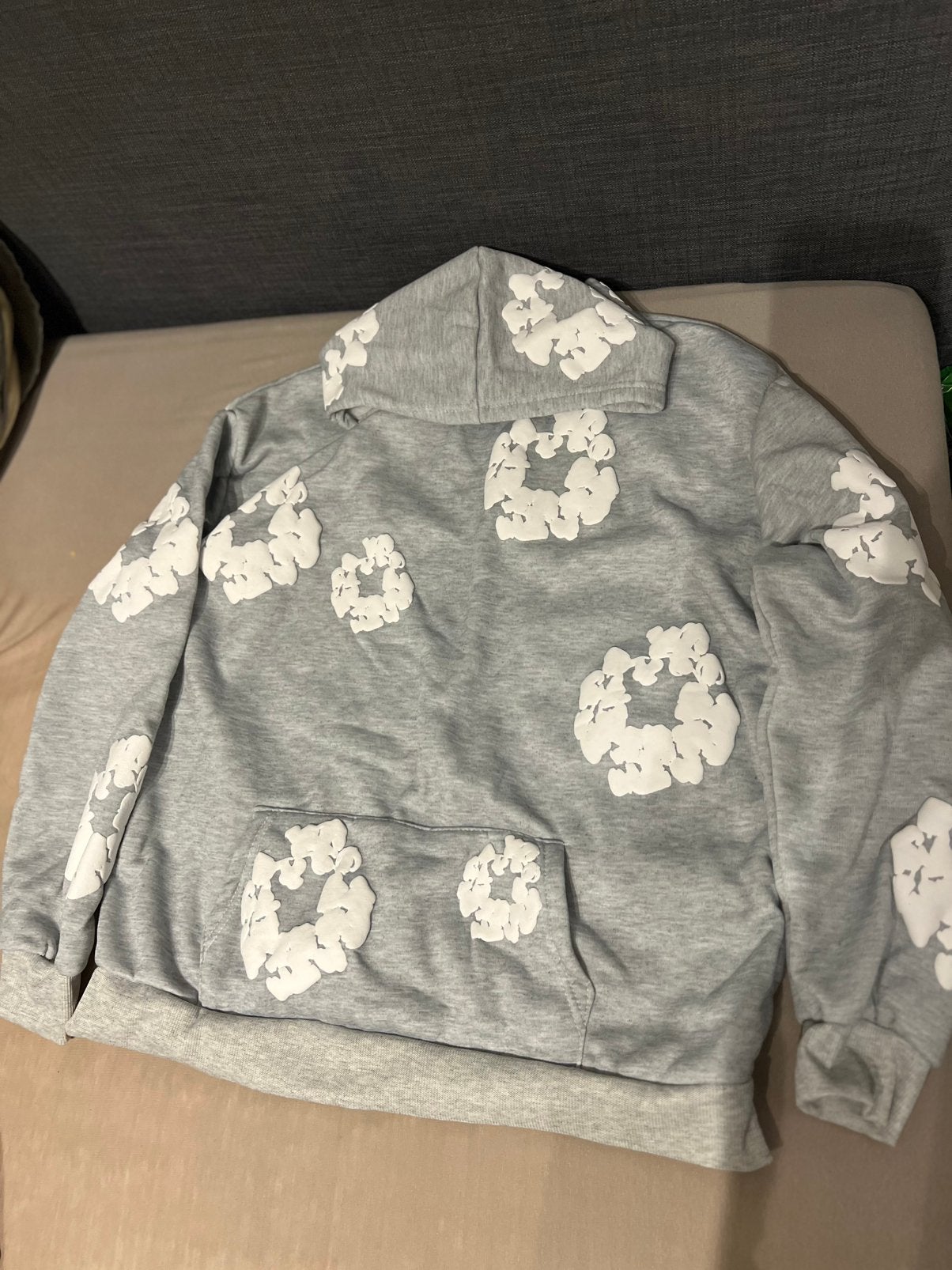 Denim tears hoodie, Vêtements | Femmes, Enlèvement, Neuf, Taille 42/44 (L), Gris