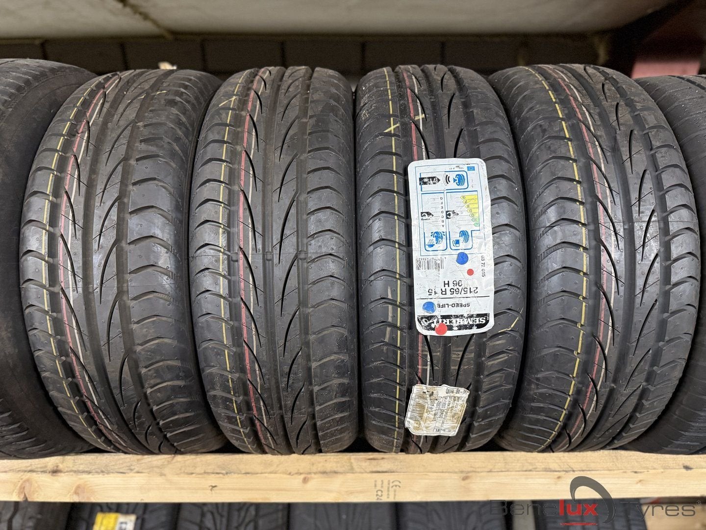 215/65R15 Semperits Speed Life 215/65 R15 215/65/15 2156515, Auto-onderdelen, Banden en Velgen, 215 mm, 15 inch, -, -