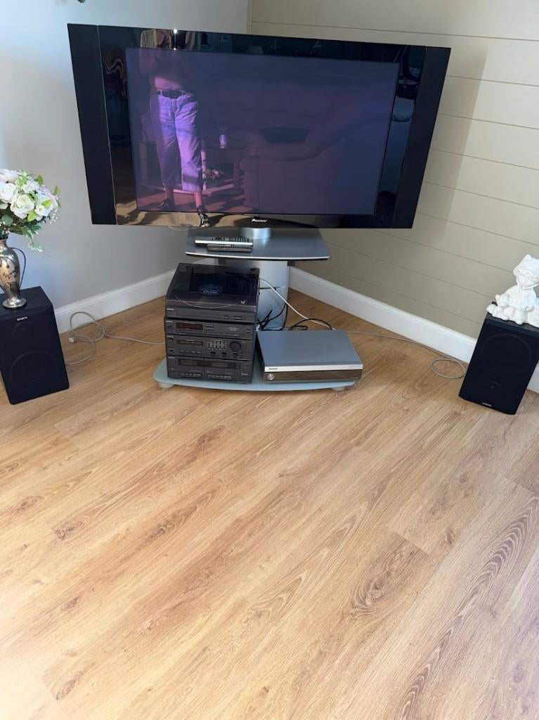 tv panasonic met tafel erbij, Ophalen, Gebruikt, Panasonic, LCD