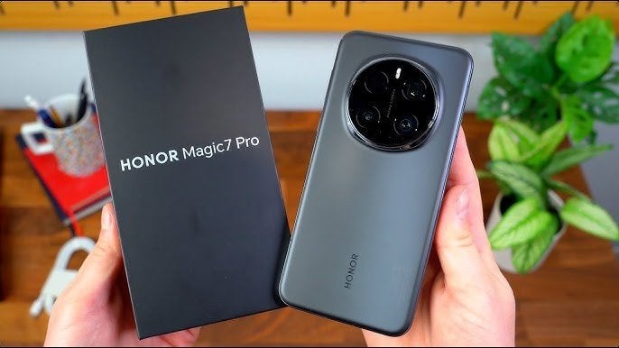 Honor magic 7 pro ,klein krasje onderaan het scherm., Computers en Software, Harde schijven, Ophalen
