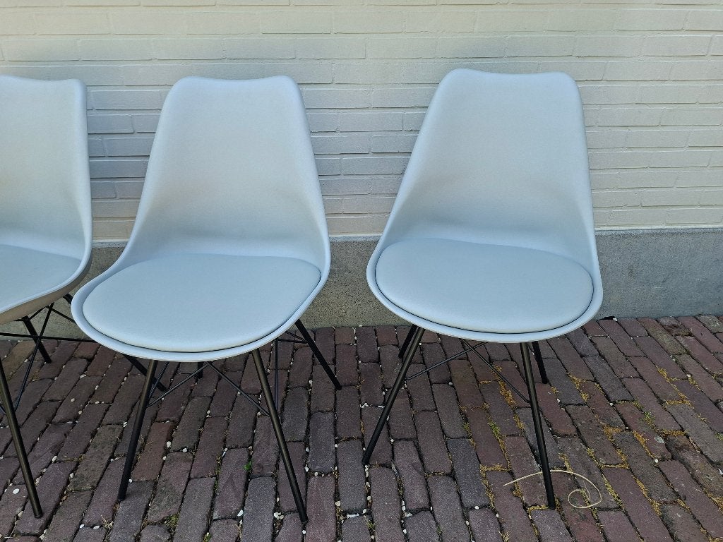 Grijze stoelen 4 stuks, Enlèvement, Utilisé, Gris, Quatre