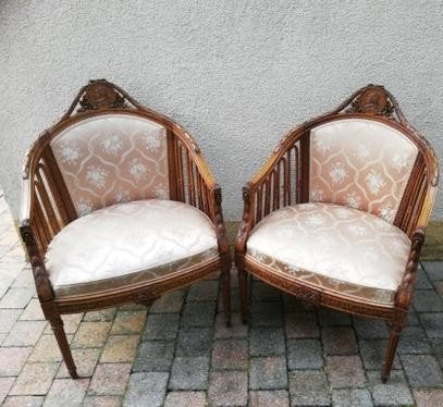 fauteuils anciens en bois massif de style Louis XVI, Enlèvement