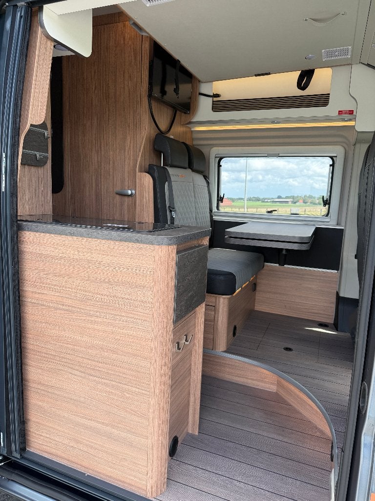 Weinsberg CaraBus 600 DQ – 4 slaapplaatsen | edition [FIRE], Caravans en Kamperen, Mobilhomes, Automaat, Caméra de recul, Fiat