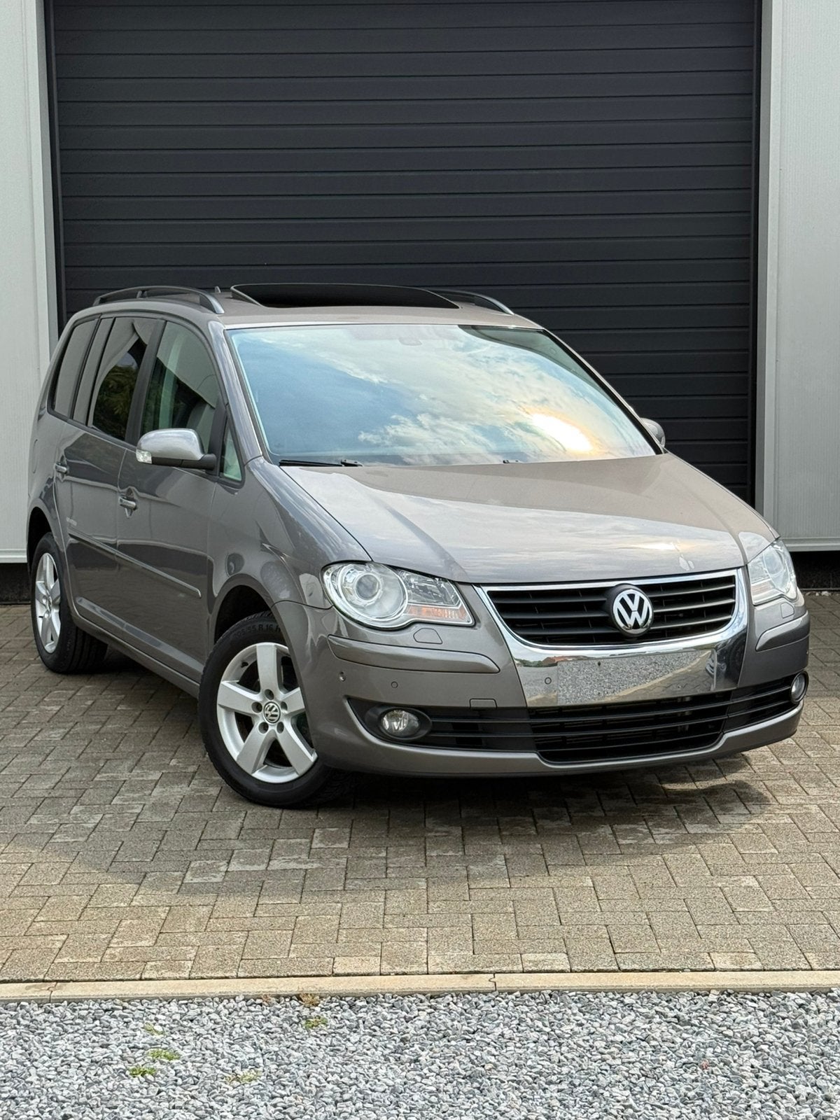 Volkswagen Touran 1.4 Tsi Benzine 7 zitplaatsen Automaat, Auto's, Volkswagen, Automaat, Monovolume, 7 zetels, Bedrijf