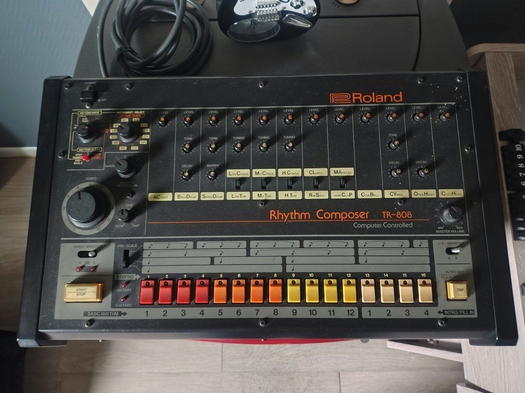 Roland tr-808, Muziek en Instrumenten, Verzenden, Gebruikt, Roland