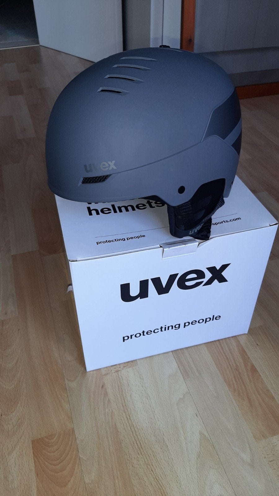 skihelm + skibril + skischoenen. Helm + bril nieuw. Maat 39, Ophalen, Ski, Schoenen
