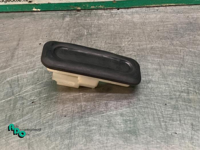 Handgreep Achterklep van een Peugeot 308 (308 08-), Gebruikt, -, -, Ophalen of Verzenden
