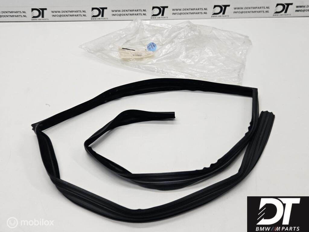 Right One-piece window guide BMW E12 E3 51341852230, Neuf, Enlèvement ou Envoi