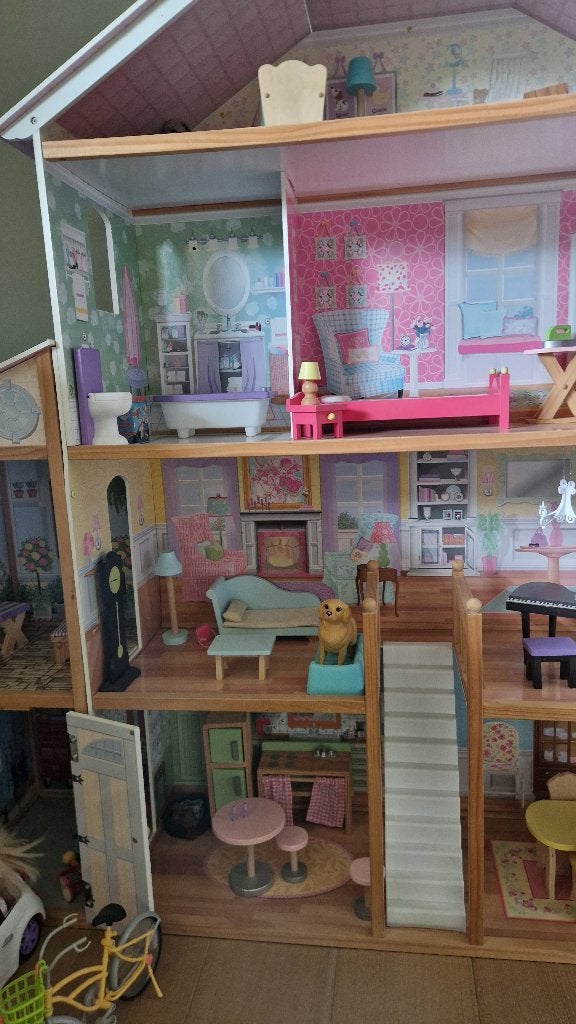 Kidkraft bemeubeld poppenhuis, Ophalen, Gebruikt, Poppenhuis