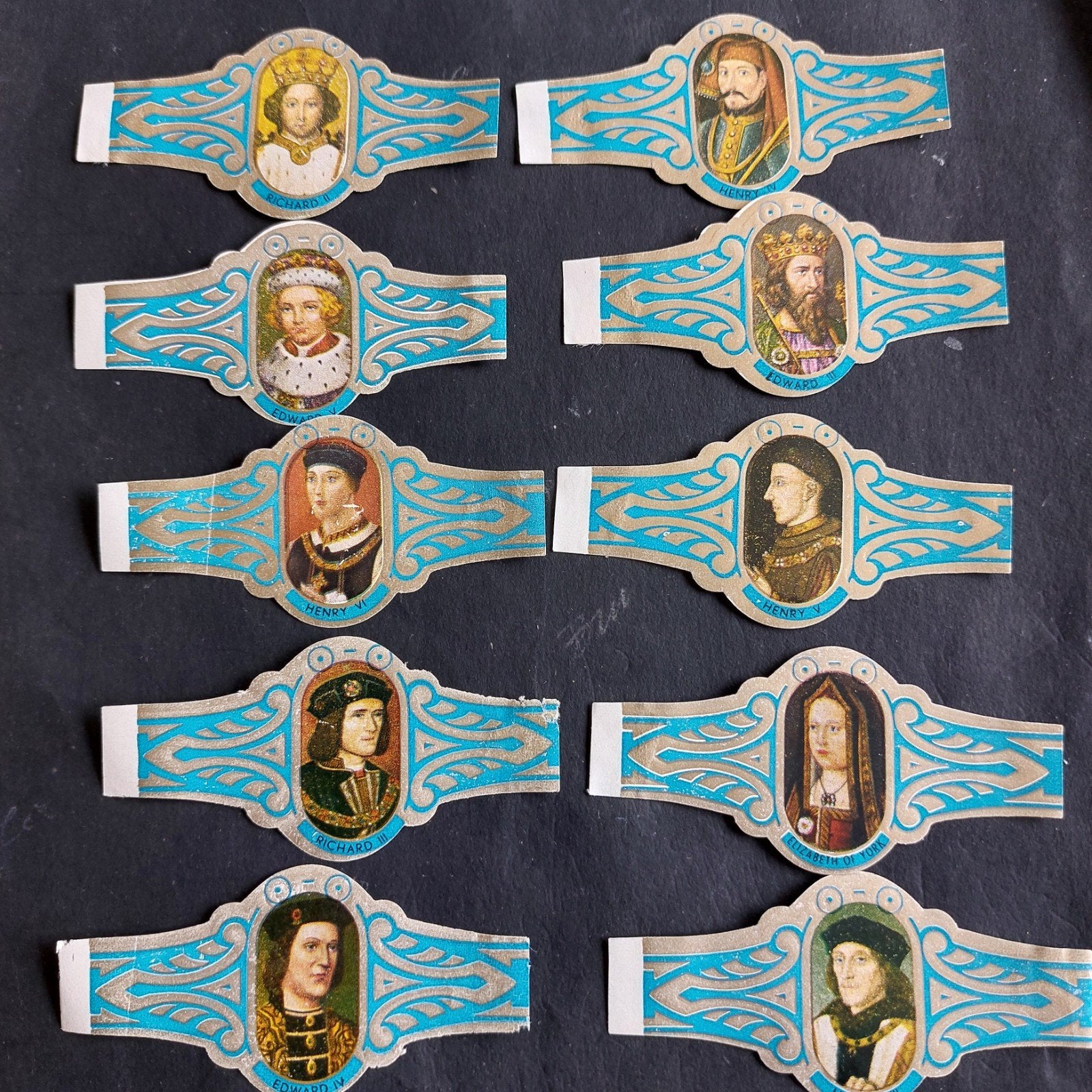 10 sigarenbandjes: Engelse koningen, Ophalen of Verzenden, Sigarenbandjes