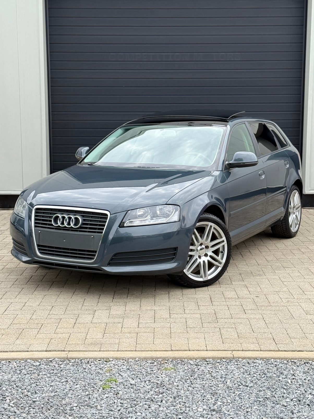 Audi A3 Attraction 1.8 TFSI Essence 160cv Panoramique, Achat, Entreprise, Boîte manuelle, 5 portes