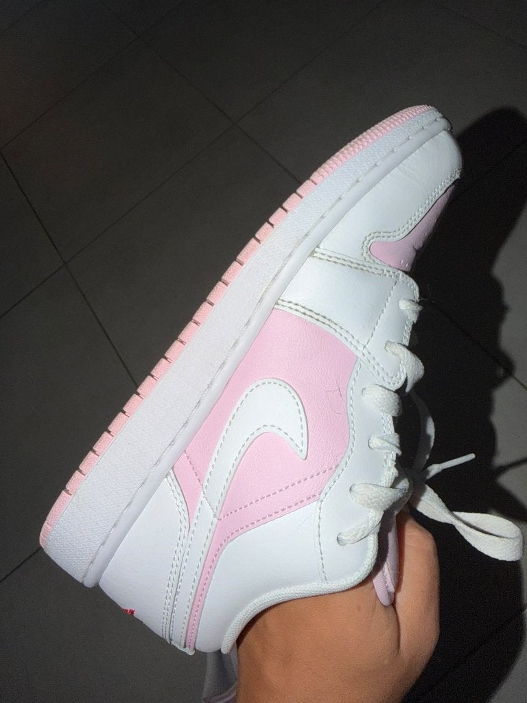 Air Jordan 1 Low GS roze schuim, Ophalen, Nike, Zo goed als nieuw, Sneakers