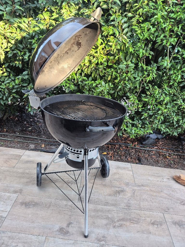 Weber Master Touch GBS Premium E-5770, Tuin en Terras, Houtskoolbarbecues, Ophalen, Gebruikt, Weber, Met accessoires
