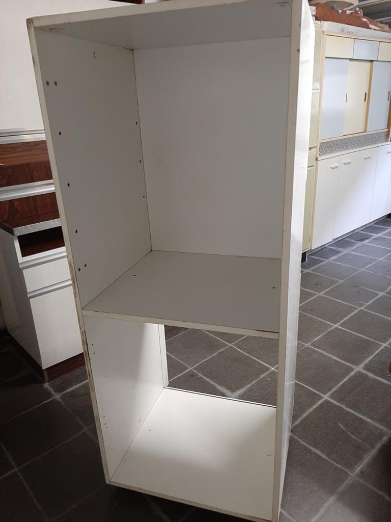 Opbergkast , open kast  hoge kast, Huis en Inrichting, Kasten | Dressoirs, Ophalen