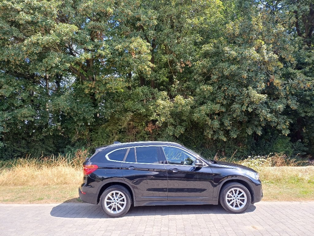 BMW X1 automatique à vendre, Autos, Achat, Euro 6, Noir, 5 portes