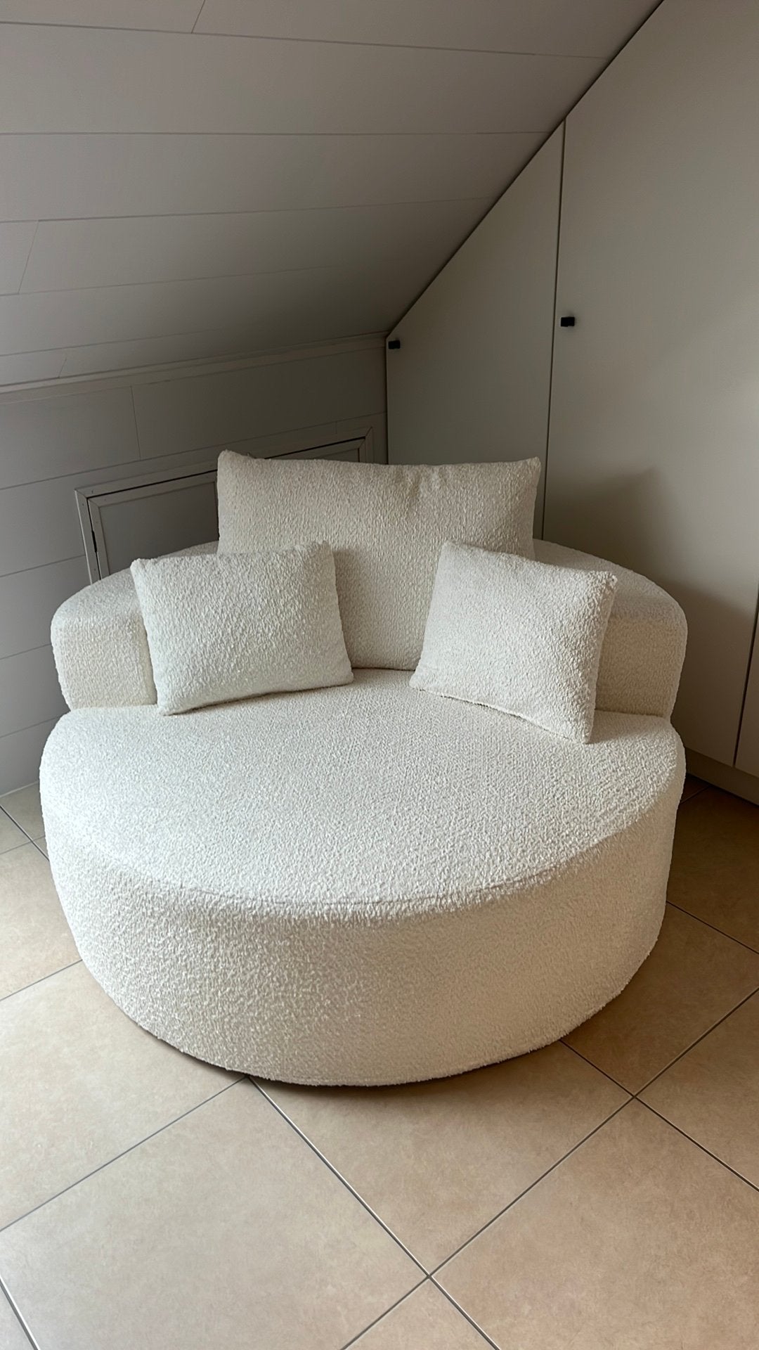 Fauteuil in boucle beige, Ophalen, Zo goed als nieuw, Stof