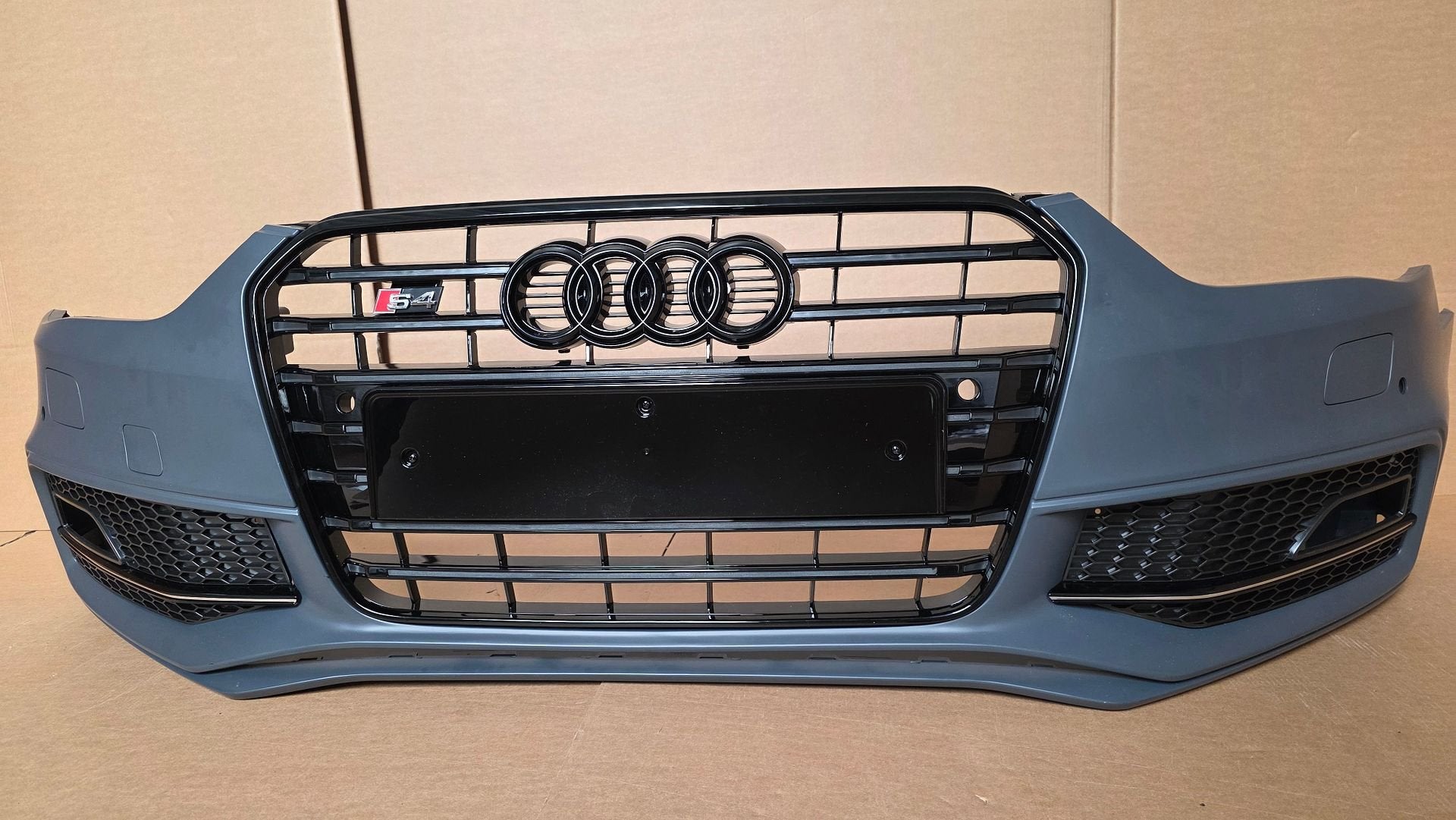Voorbumper Audi A4 B8 8K Facelift S4 LOOK S-LINE 2012-2016, Neuf, -, Origine de la pièce connue, -