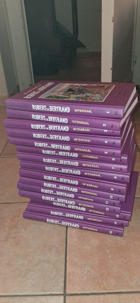 Robert en Bertrand Integralen 1 tem 15 - compleet, Boeken, Complete serie of reeks, Ophalen of Verzenden, Zo goed als nieuw