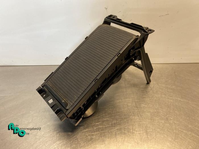 Bekerhouder van een Volvo V40 (V40 12-), Gebruikt, -, -, Ophalen of Verzenden