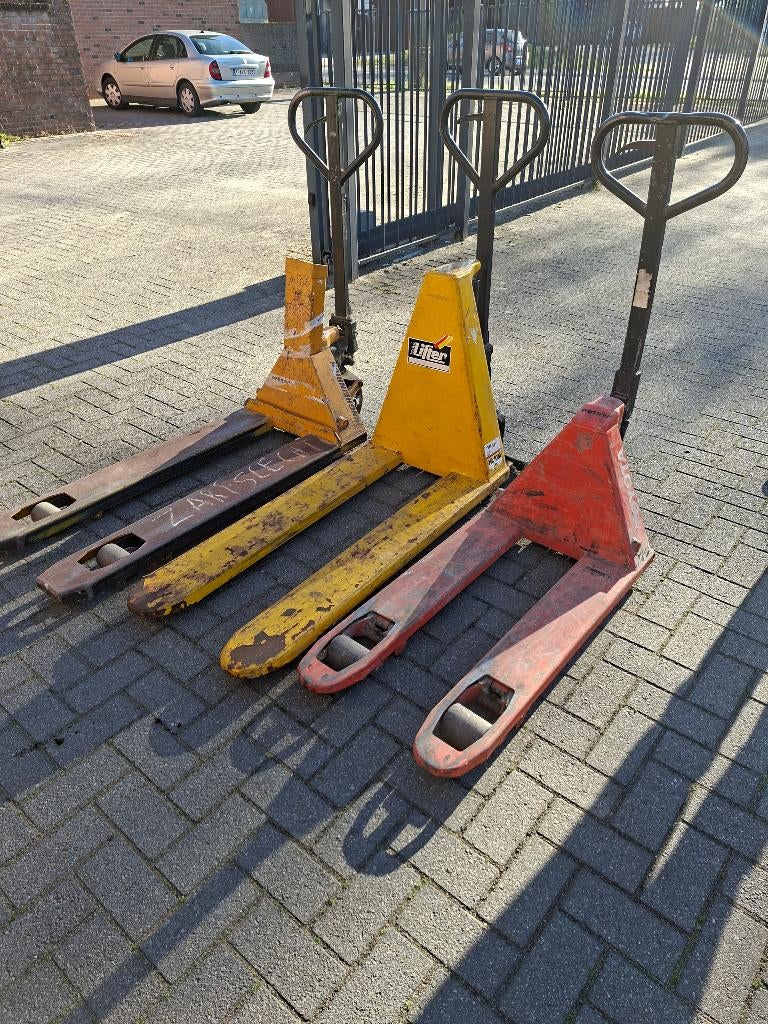 3 transpalletten voor opmaak, Ophalen, Gebruikt